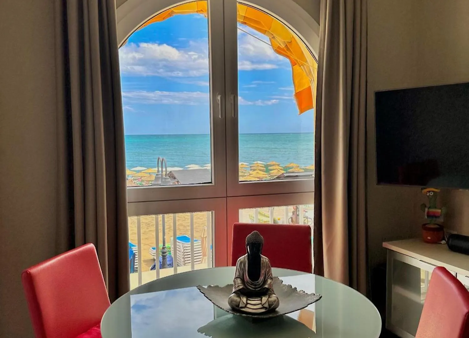 Casa Carihuela - Primera Linea Torremolinos Apartment
